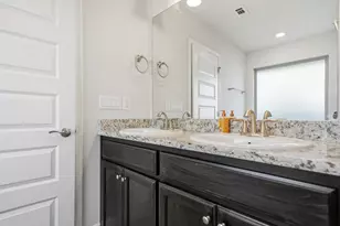217 Baycliff Dr, Crestview, FL 32536 - Photo 13