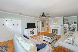 302 Crescent Dr, Defuniak Springs, FL 32435 - Photo 7