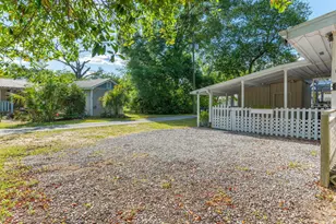 302 Crescent Dr, Defuniak Springs, FL 32435 - Photo 37