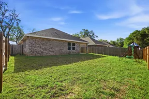 4479 Watkins St, Pace, FL 32571 - Photo 35