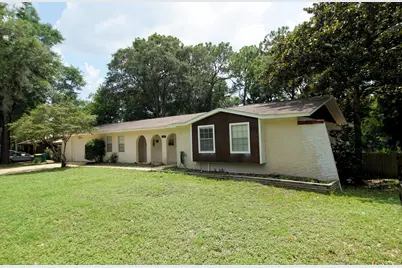 1016 Pine Lake Drive, Niceville, FL 32578 - Photo 3