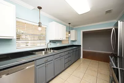 1016 Pine Lake Drive, Niceville, FL 32578 - Photo 13