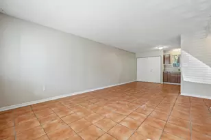 201 E College Blvd, Niceville, FL 32578 - Photo 7