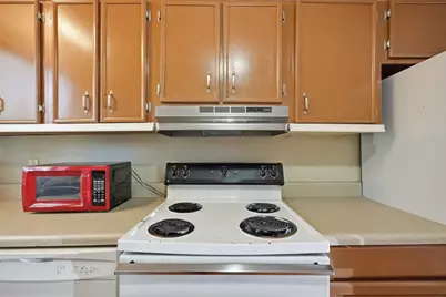 201 E College Boulevard #UNIT 11, Niceville, FL 32578 - Photo 17