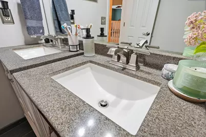 1000 Fay Drive, Mary Esther, FL 32569 - Photo 41