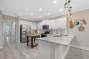 61A 9th Ave, Shalimar, FL 32579 - Photo 3