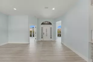 3244 Country Club Dr, Lynn Haven, FL 32444 - Photo 9