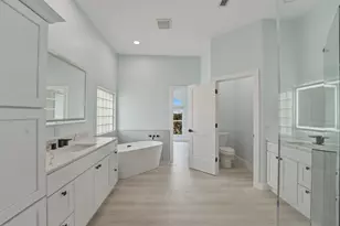 3244 Country Club Dr, Lynn Haven, FL 32444 - Photo 15