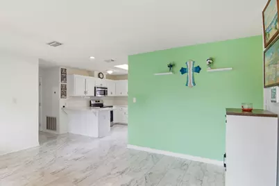 2708 Creeks Edge Lane, Navarre, FL 32566 - Photo 11