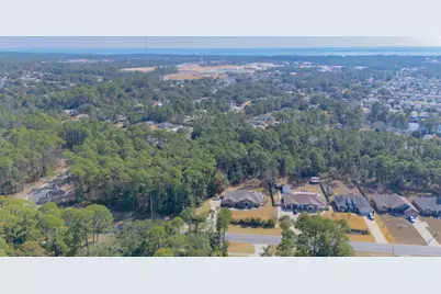 5756 E Bay Boulevard, Gulf Breeze, FL 32563 - Photo 53