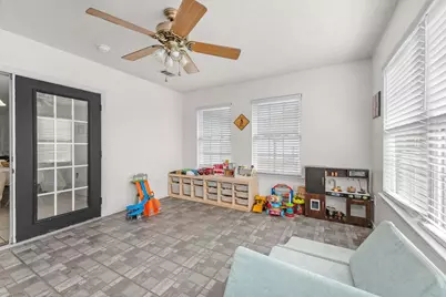 400 Brown Place, Crestview, FL 32539 - Photo 17
