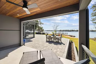 1435 Bayshore Drive, Niceville, FL 32578 - Photo 33