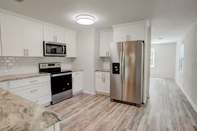 326 Washington Avenue, Valparaiso, FL 32580 - Photo 5