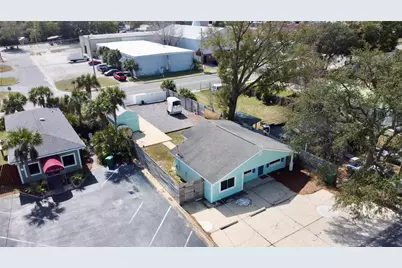 31 NE Kelly Avenue, Fort Walton Beach, FL 32548 - Photo 1