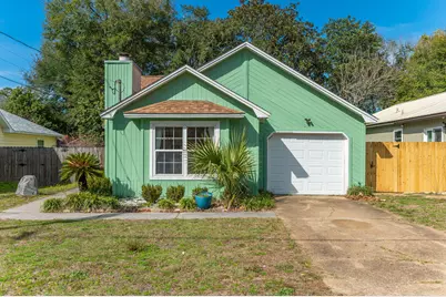204 McKinley Street, Niceville, FL 32578 - Photo 1