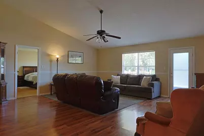 5205 Whitehurst Lane, Crestview, FL 32536 - Photo 17