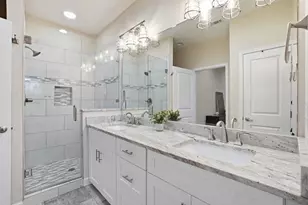 707A Cypress Dr, Niceville, FL 32578 - Photo 9