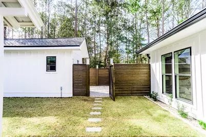 192 Bayou Circle, Freeport, FL 32439 - Photo 11