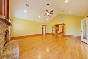 5570 N Blue Angel Pkwy, Pensacola, FL 32526 - Photo 21