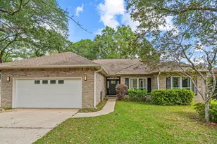 3336 Holt Cir, Pensacola, FL 32526 - Photo 3