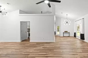3336 Holt Cir, Pensacola, FL 32526 - Photo 11