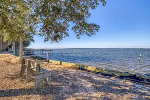 305 S Garcon Point Rd, Milton, FL 32583 - Photo 81