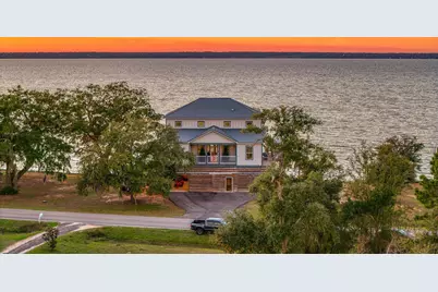 305 S Garcon Point Road, Milton, FL 32583 - Photo 1