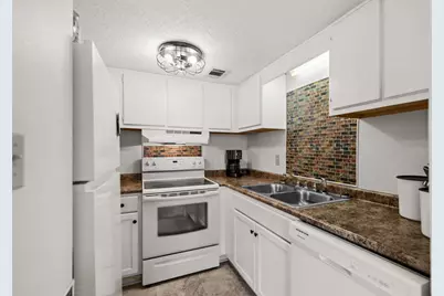 101 Old Ferry Road #12B, Shalimar, FL 32579 - Photo 11