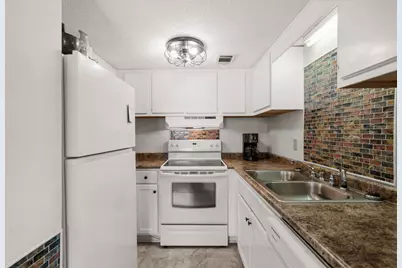 101 Old Ferry Road #12B, Shalimar, FL 32579 - Photo 11