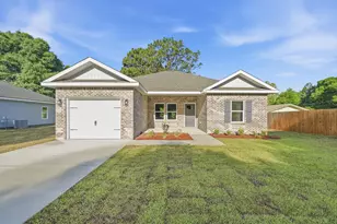 6114 Sonny Ln, Crestview, FL 32539 - Photo 1