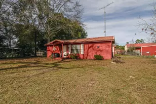 43 Parker Ln, Paxton, FL 32567 - Photo 23