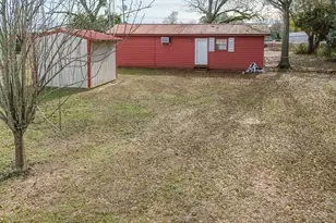 43 Parker Ln, Paxton, FL 32567 - Photo 17