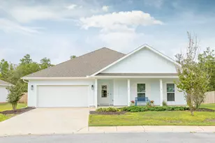 56 Secluded Cir, Freeport, FL 32439 - Photo 1