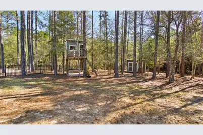 906 Symphony Way, Freeport, FL 32439 - Photo 3