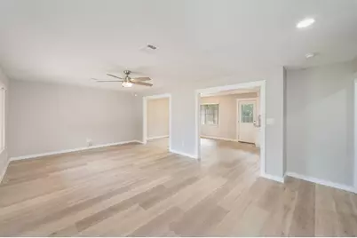 216 NW Chateaugay Street, Fort Walton Beach, FL 32548 - Photo 3