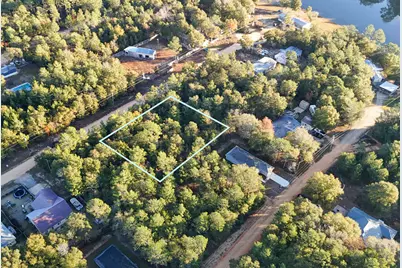 18 Shorey Drive, Defuniak Springs, FL 32433 - Photo 1