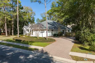 831 Coldwater Creek Cir, Niceville, FL 32578 - Photo 5