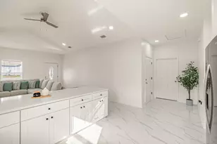 4906 E 2nd St, Panama City, FL 32404 - Photo 15