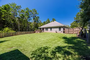 107 Magnolia Landing Dr, Freeport, FL 32439 - Photo 3