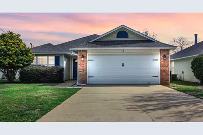 13 Kathleen Drive, Mary Esther, FL 32569 - Photo 1