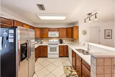 241 Ellis Road #UNIT 11, Miramar Beach, FL 32550 - Photo 15