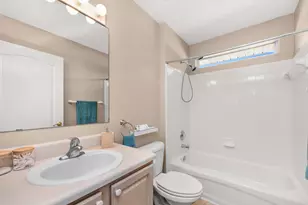 2088 Shadow Lake Dr, Gulf Breeze, FL 32563 - Photo 13