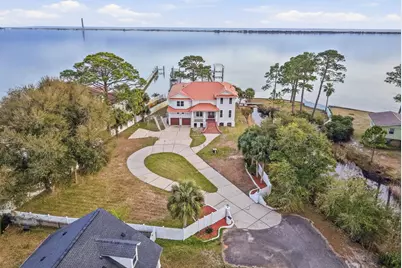 431 Atwater Court, Mary Esther, FL 32569 - Photo 1