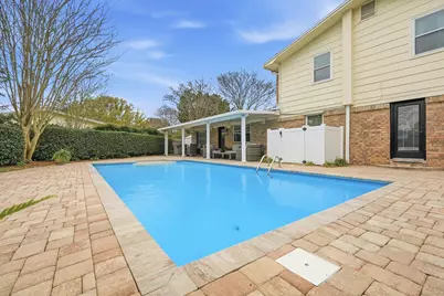 130 Lake Lorraine Circle, Shalimar, FL 32579 - Photo 5