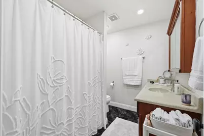 130 Lake Lorraine Circle, Shalimar, FL 32579 - Photo 59