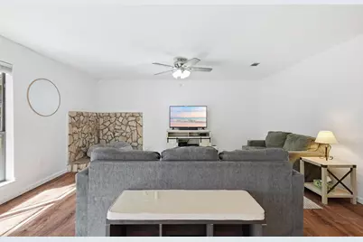 32 7th Avenue #129, Shalimar, FL 32579 - Photo 11