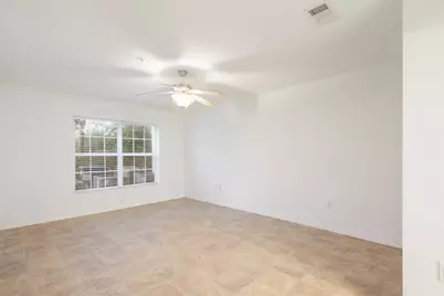 4276 Calinda Lane #APT 112, Niceville, FL 32578 - Photo 13