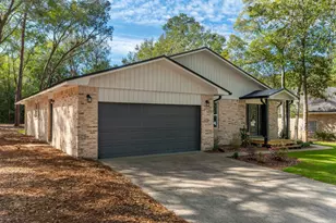 105 Drew Ct, Niceville, FL 32578 - Photo 5