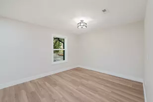 105 Drew Ct, Niceville, FL 32578 - Photo 13