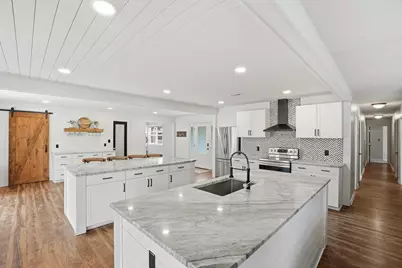 609 NE Powell Drive, Fort Walton Beach, FL 32547 - Photo 13